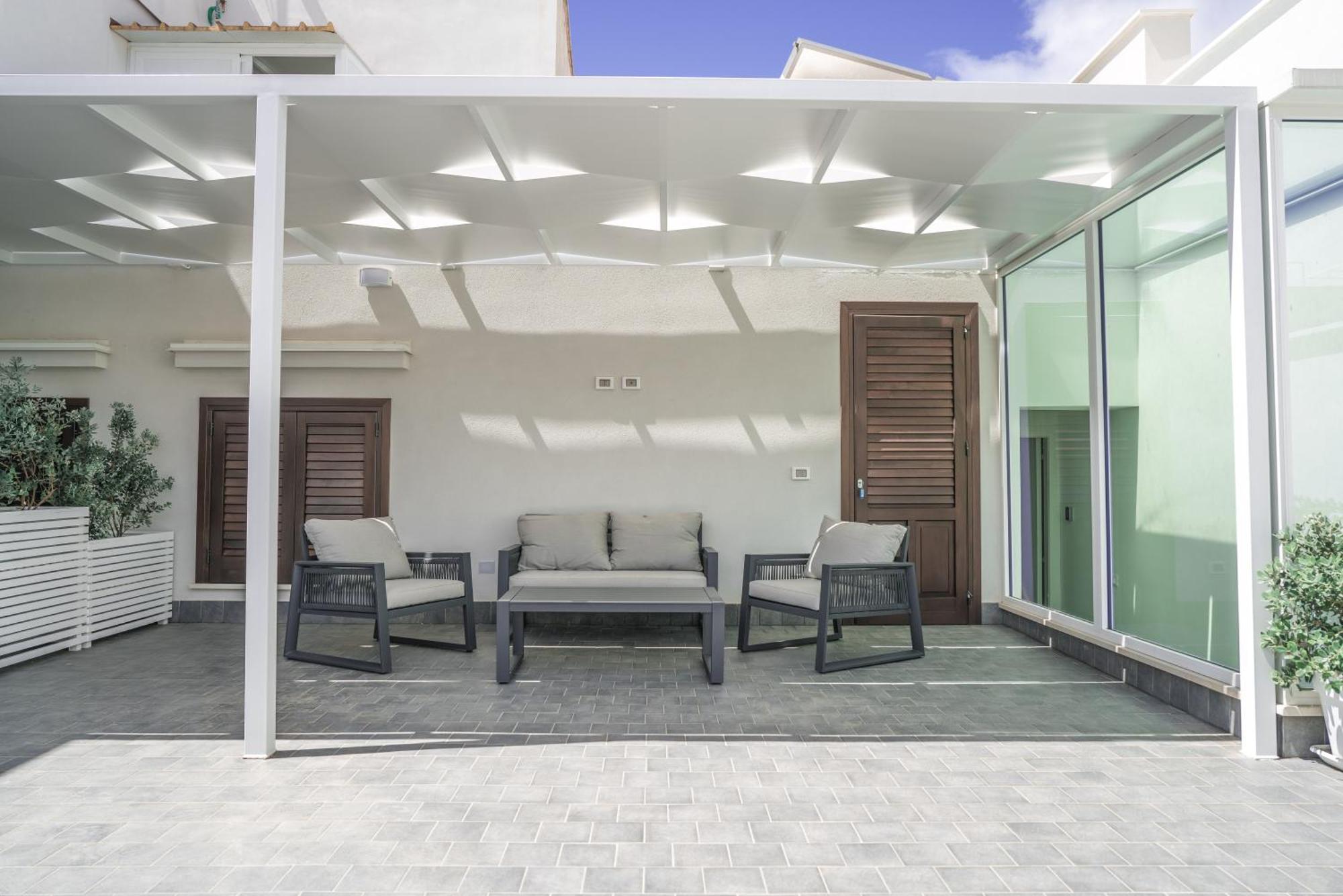 Casa Azzurra Rooms E Apartment 泰拉西尼 外观 照片